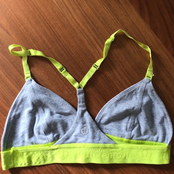 Lululemon Sport Bra! 🌷 - Picture 3 of 3